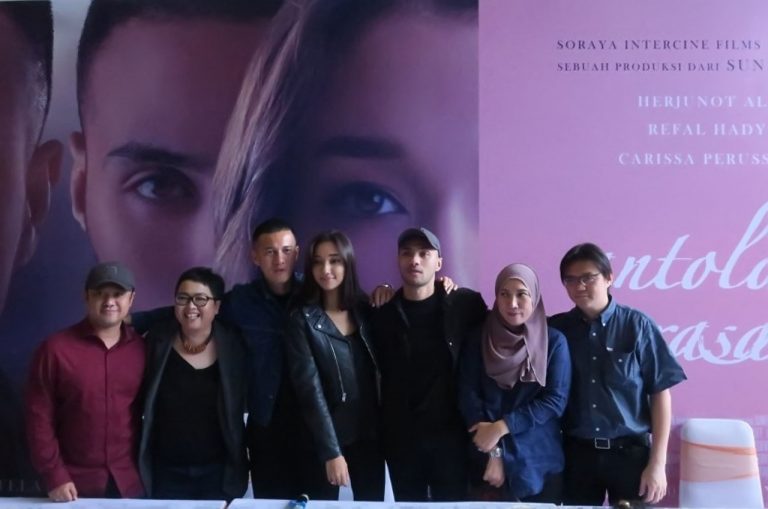 Tiga Sahabat dan Dua Cinta dalam Film Antologi Rasa