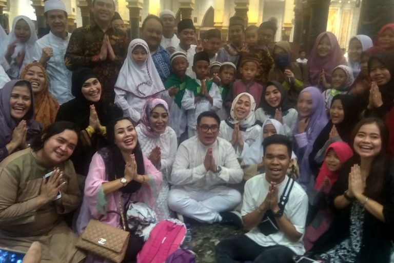 Bagiono Prabowo Berbagi Hati Berbagi Rezeki dengan Anak Yatim