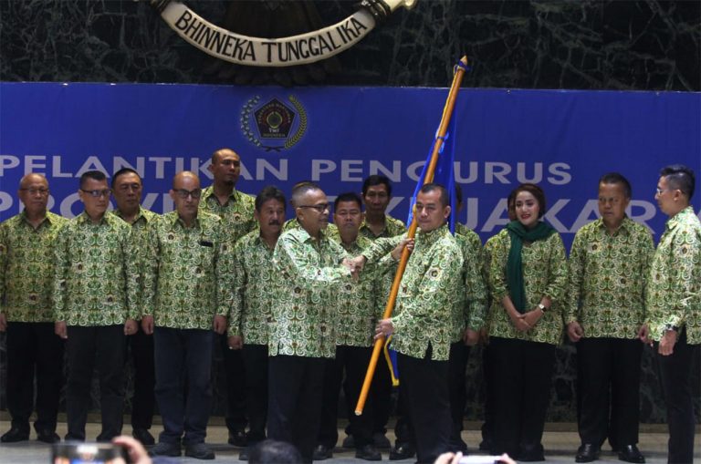 PELANTIKAN PENGURUS PWI JAYA PERIODE 2019-2024