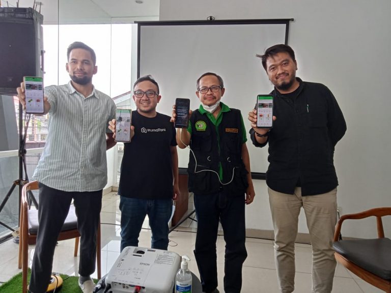 Menggerakkan UMKM, RumaTani E-Grocery Baru
