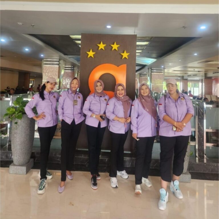Ketua umum IKWI pusat Andi Dasmawati Ph.D