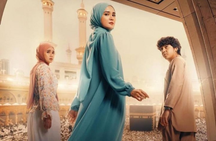 Film Assalamualaikum Baitullah: Air Mata Amira, Terluka Tetap Doa 