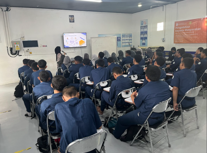 Universitas Dian Nusantara (Undira) Melaksanakan Kegiatan Peningkatan Pengetahuan Manajemen SDM, Guna Mempersiapkan Para Pelajar Menghadapi Dunia Kerja.